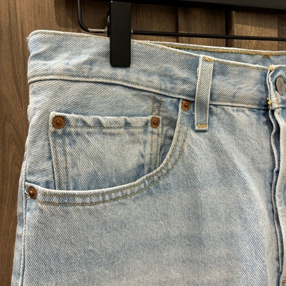 Levi’s 501 Jeans 150th Anniversary Light wash patch 30x30 - Picture 3 of 13